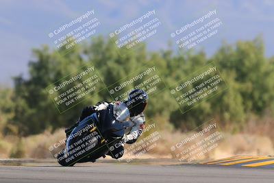 media/Nov-06-2022-SoCal Trackdays (Sun) [[208d2ccc26]]/Turn 7 Set 1 (1050am)/